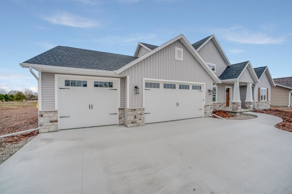 Cost of Concrete Driveway Pouring in Shawnee