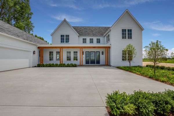 Cost of Concrete Driveway Service in Shawnee