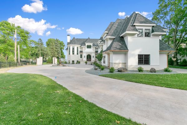 Cost of Concrete Driveway Installation in Shawnee