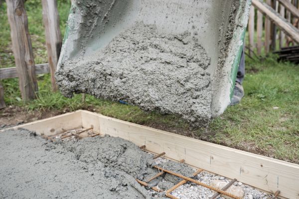 Cost of Yard Concrete Pouring in Shawnee