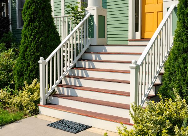Cost of Front Steps Construction in Shawnee