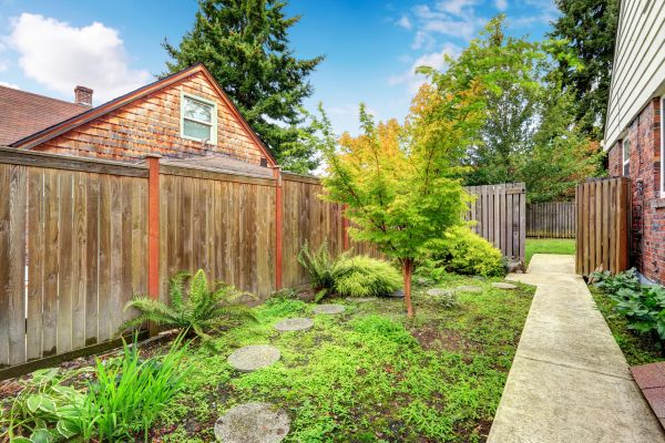 Cost of Backyard Walkway Construction in Shawnee