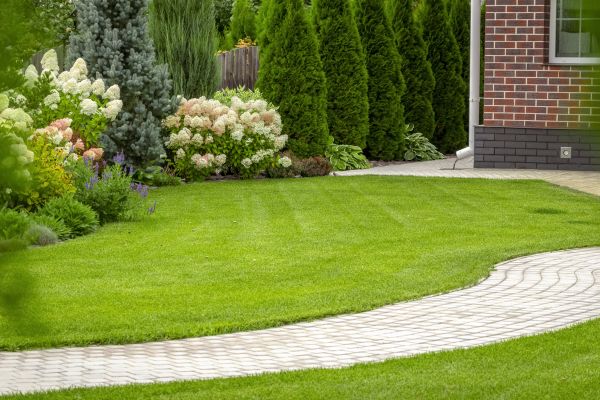 Cost of Landscape Walkway Installation in Shawnee