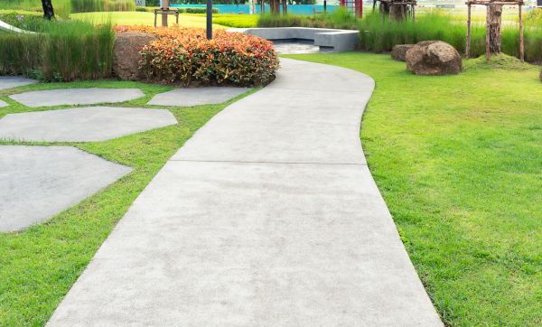 Cost of Concrete Sidewalk Installation in Shawnee